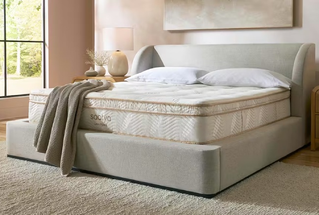 Saatva Latex Hybrid Mattress Review 650
